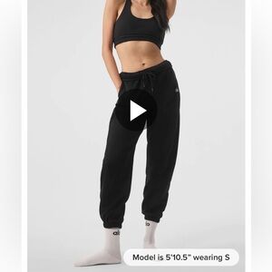 ALO yoga accolade sweatpant